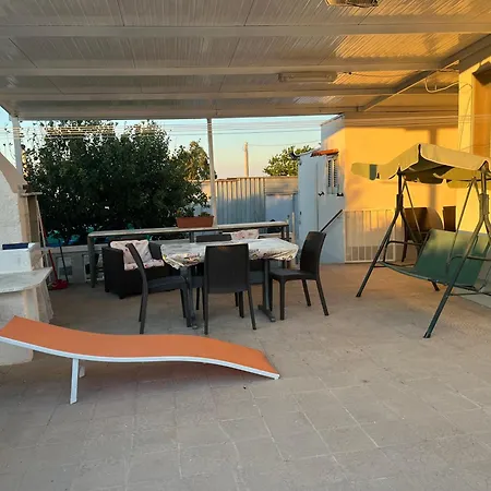 Dimoraros Hébergement de vacances *